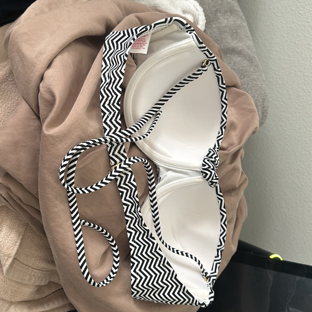 Bikini top - Picture 2 of 4